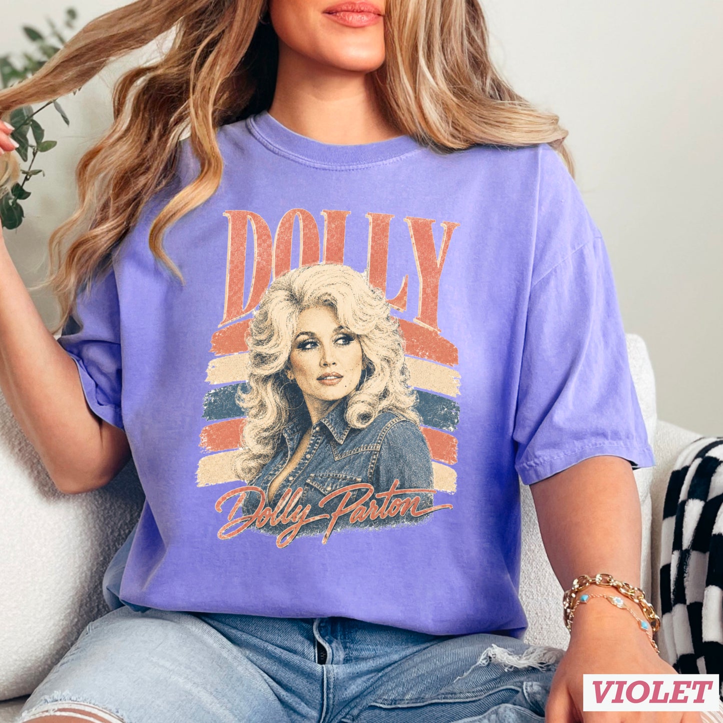 Retro Dolly Comfort Color Graphic Tee