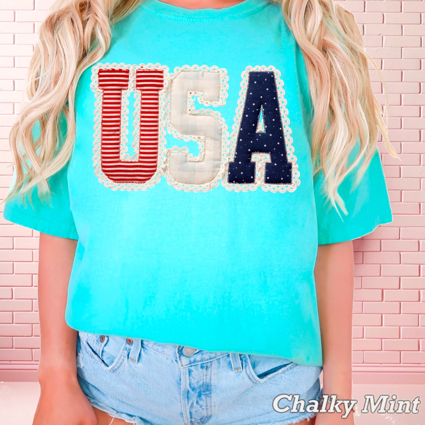 USA Quilted Lace Comfort Color Graphic Tee