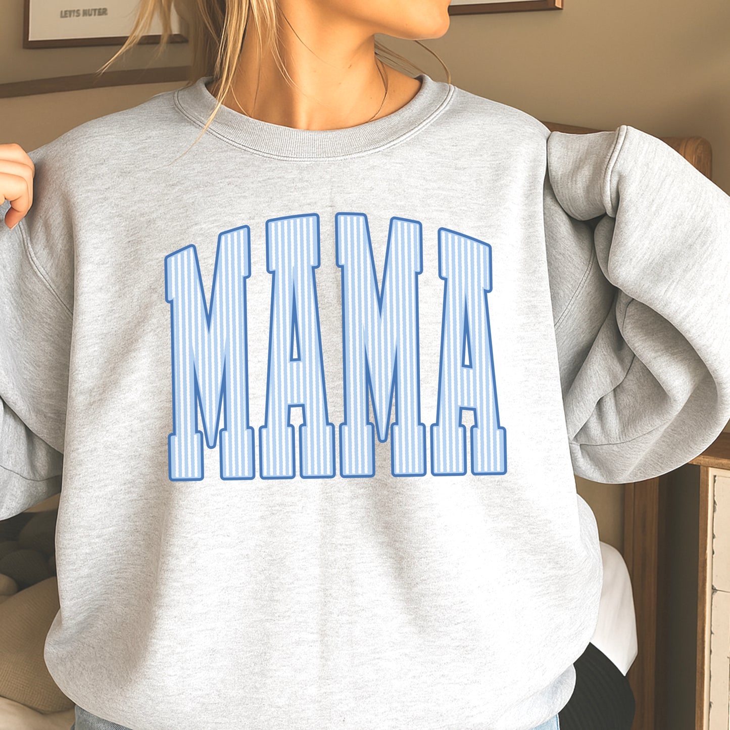 Mama Crewneck Sweatshirt