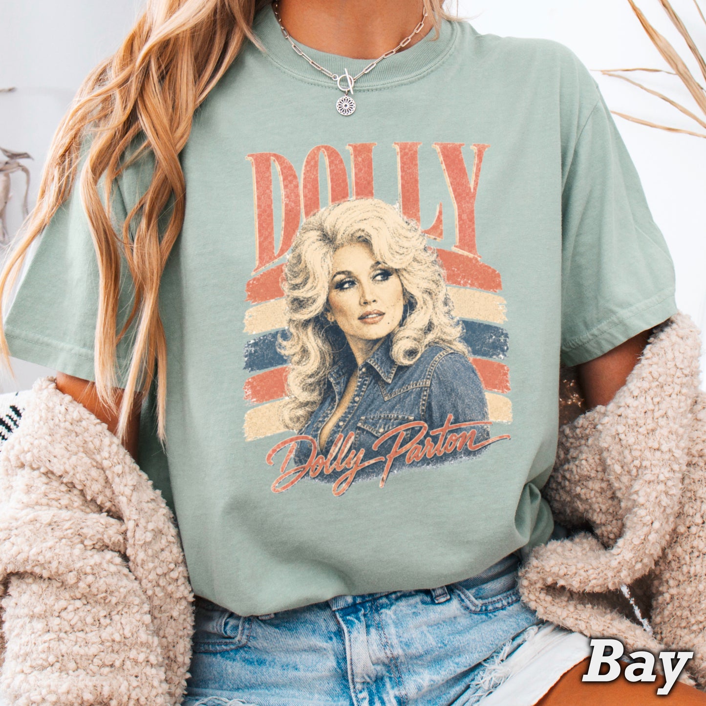 Retro Dolly Comfort Color Graphic Tee
