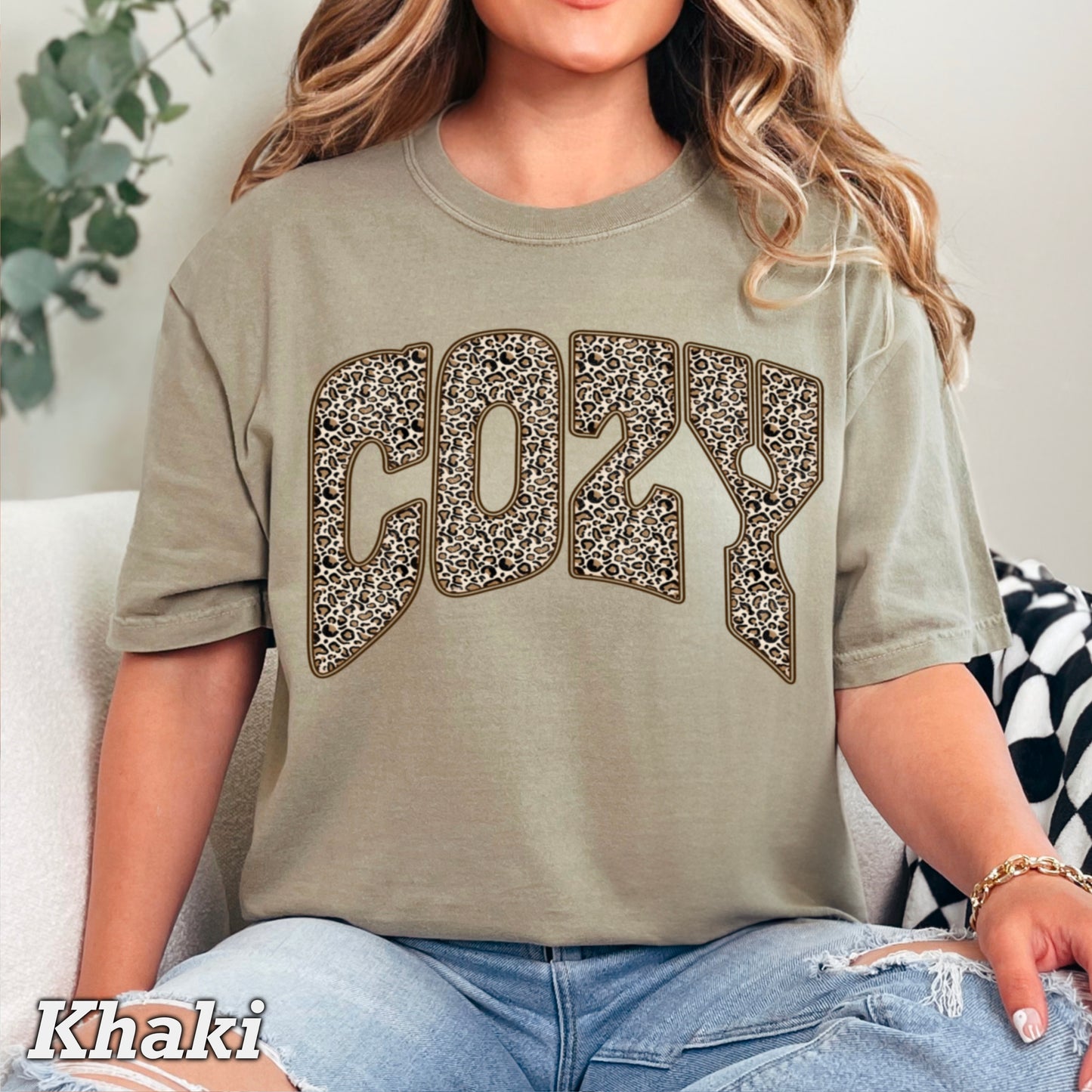 Leopard Cozy Fall Comfort Color Graphic Tee