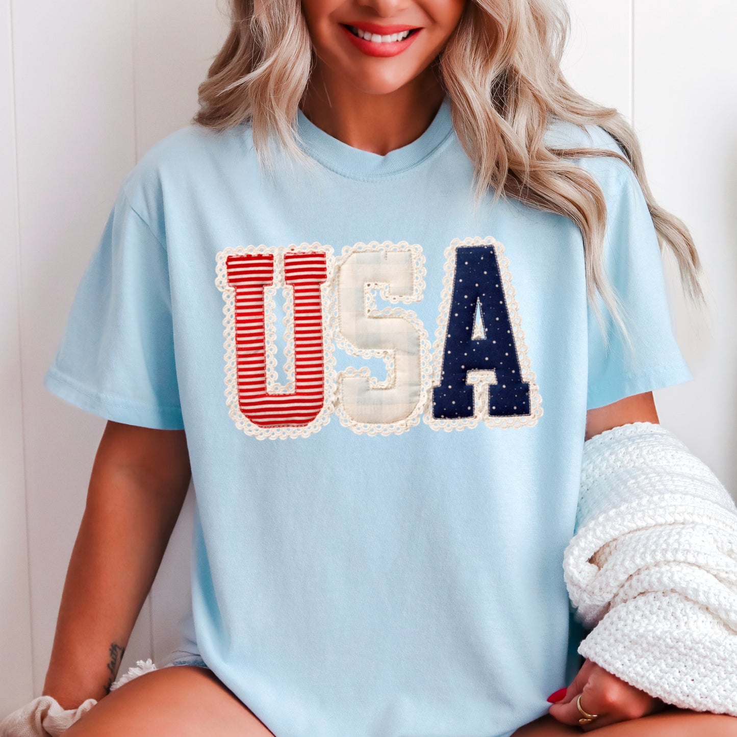 USA Quilted Lace Comfort Color Graphic Tee