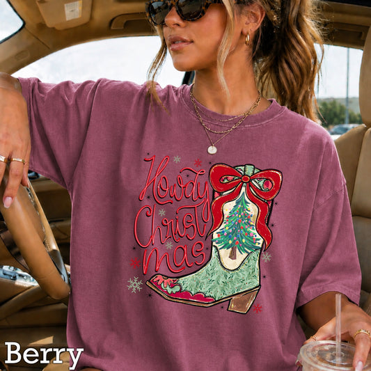 Howdy Christmas Comfort Color Graphic Tee