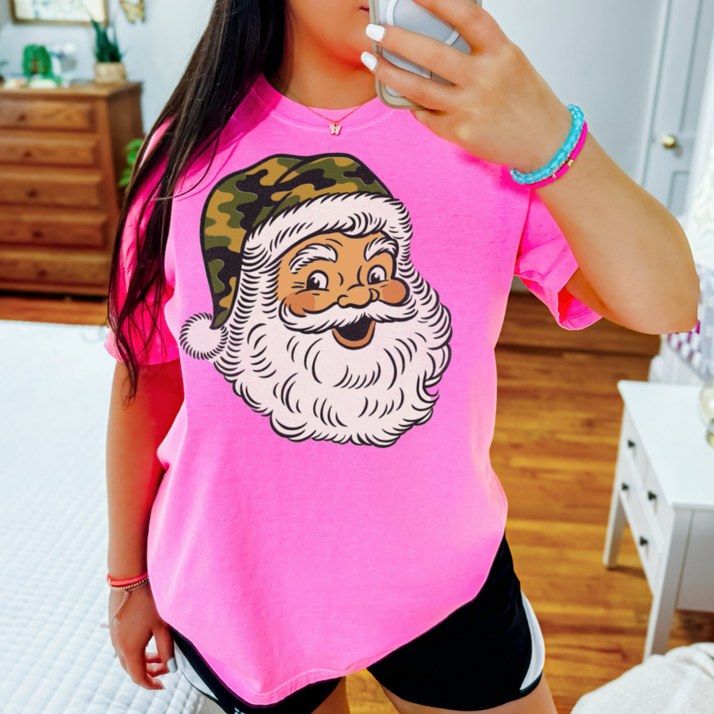 Camo Santa Comfort Color Graphic Tee