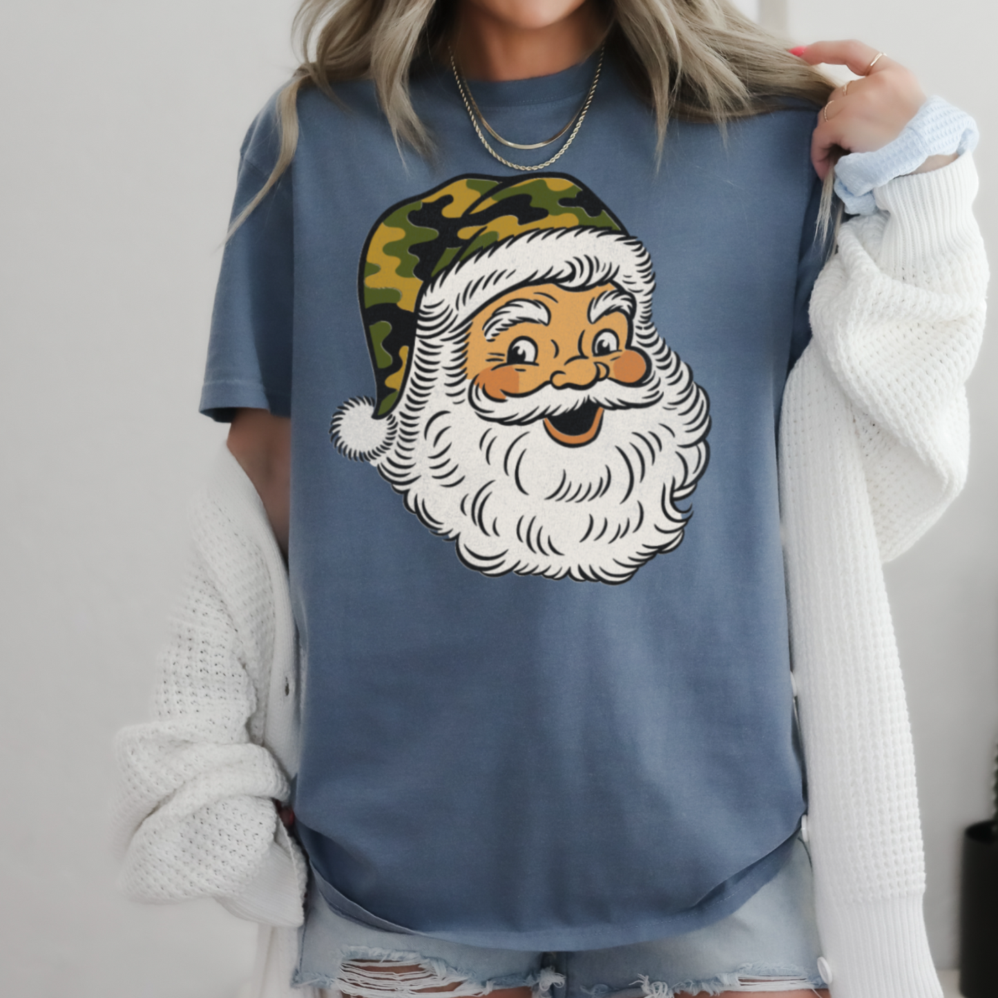 Camo Santa Comfort Color Graphic Tee