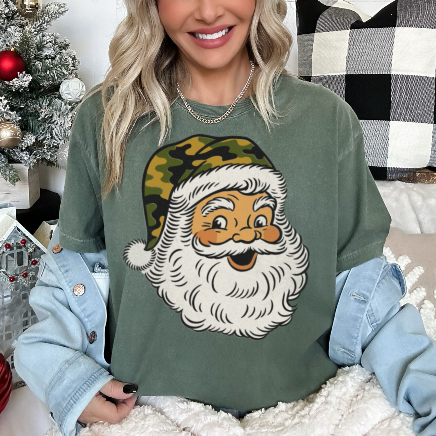 Camo Santa Comfort Color Graphic Tee