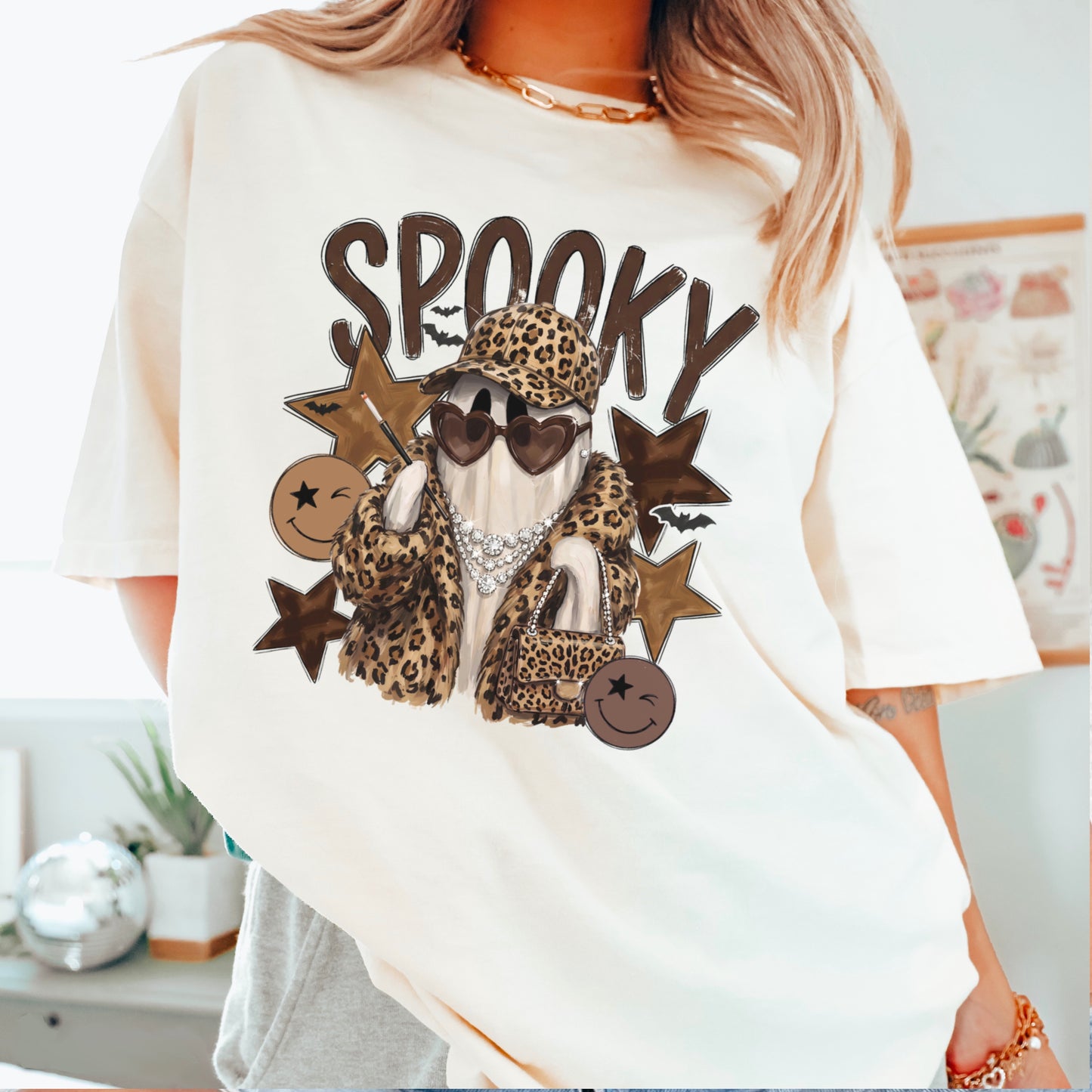 Leopard Spooky Ghost Comfort Color Graphic Tee