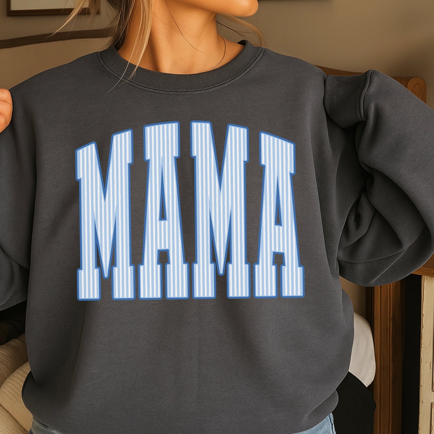 Mama Crewneck Sweatshirt