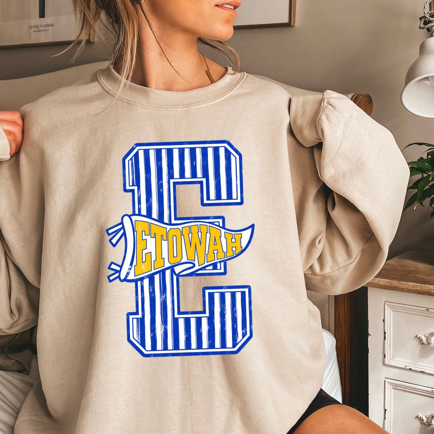 Etowah Crewneck Sweatshirt