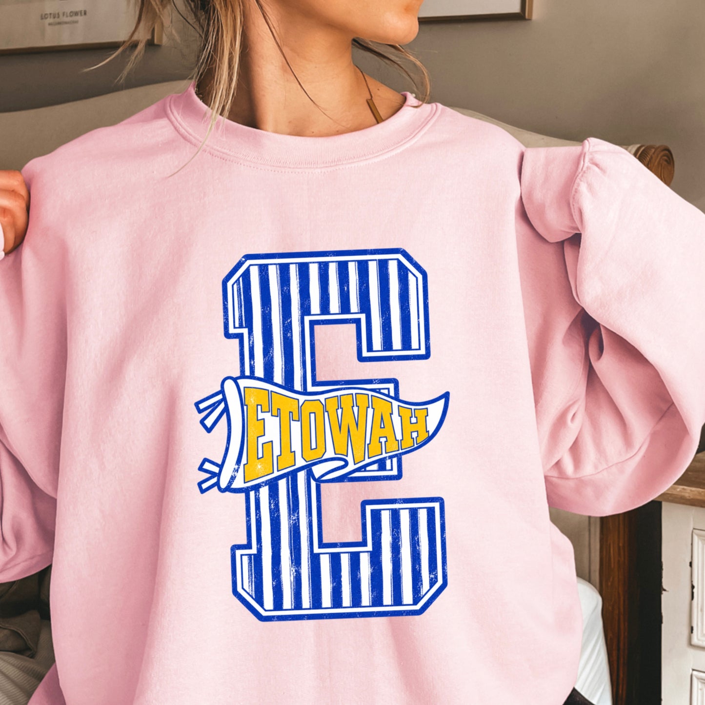 Etowah Crewneck Sweatshirt