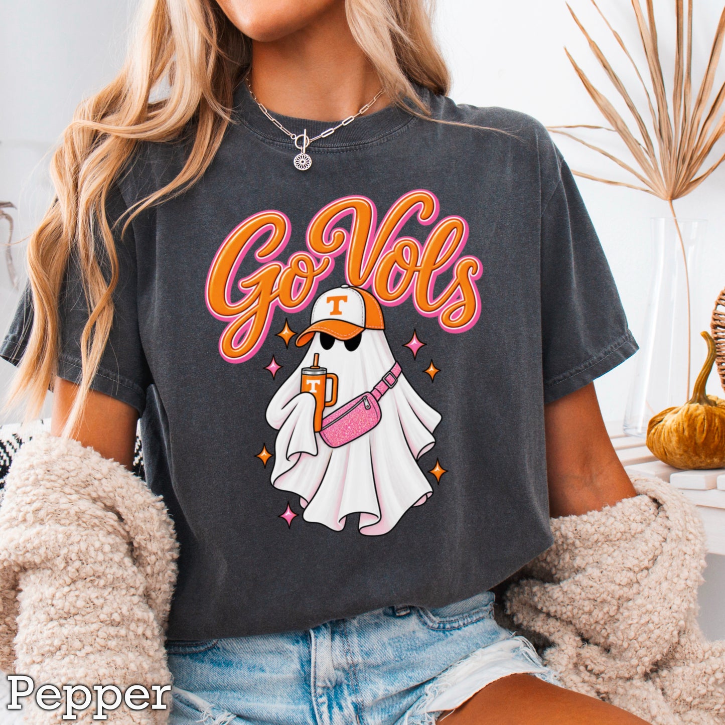 Tennessee Halloween Ghost Comfort Color Graphic Tee