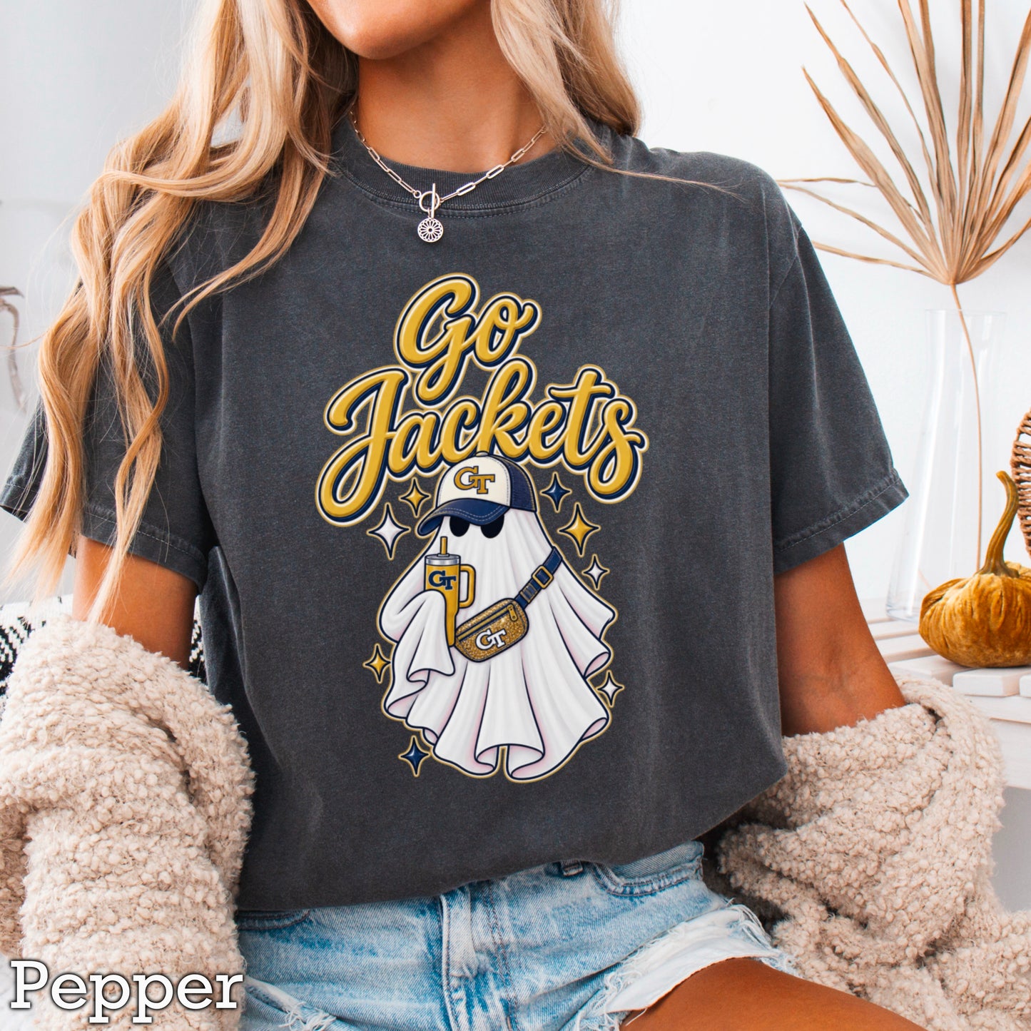 Jackets Halloween Ghost Comfort Color Graphic Tee