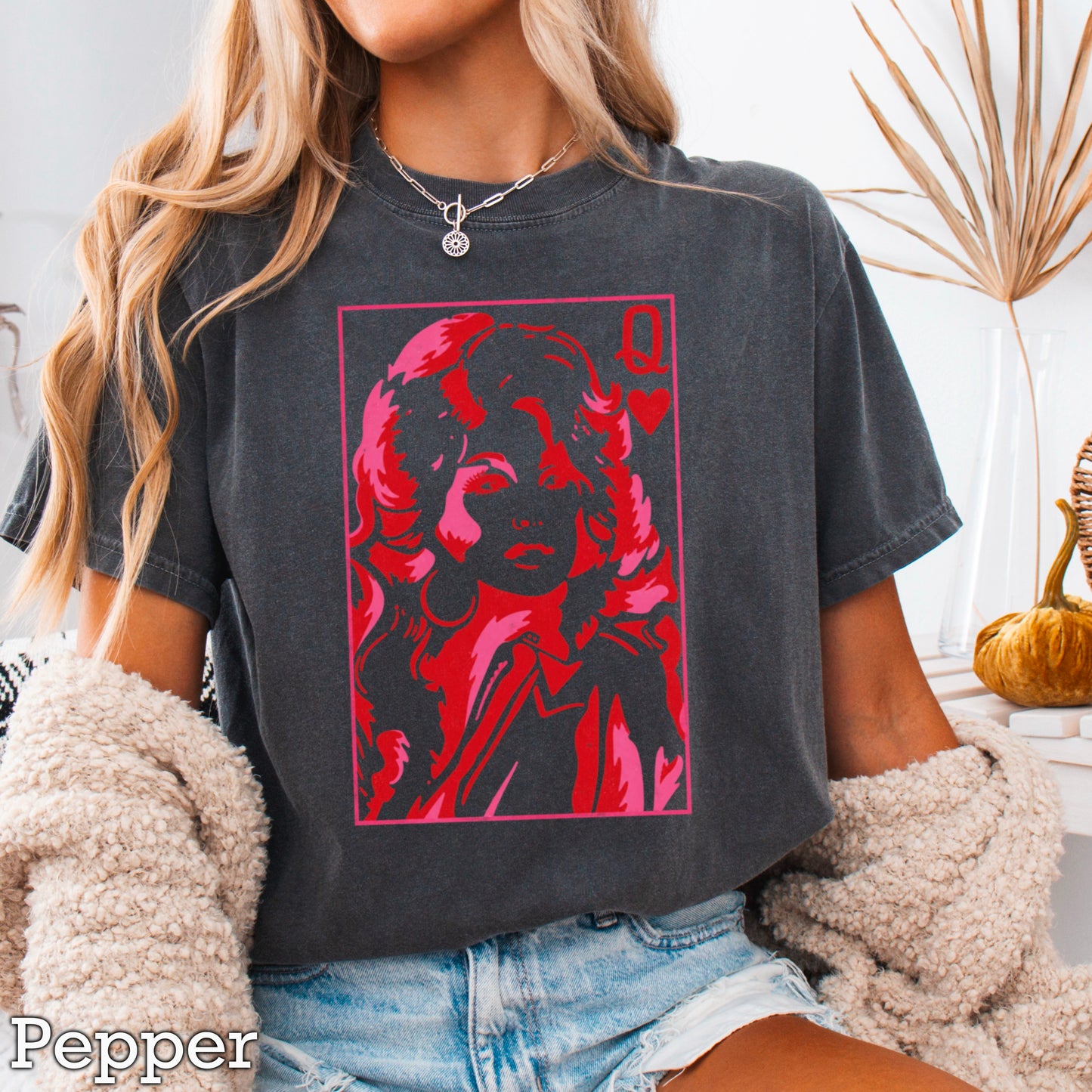 Dolly Queen Of Hearts Comfort Color Graphic Tee