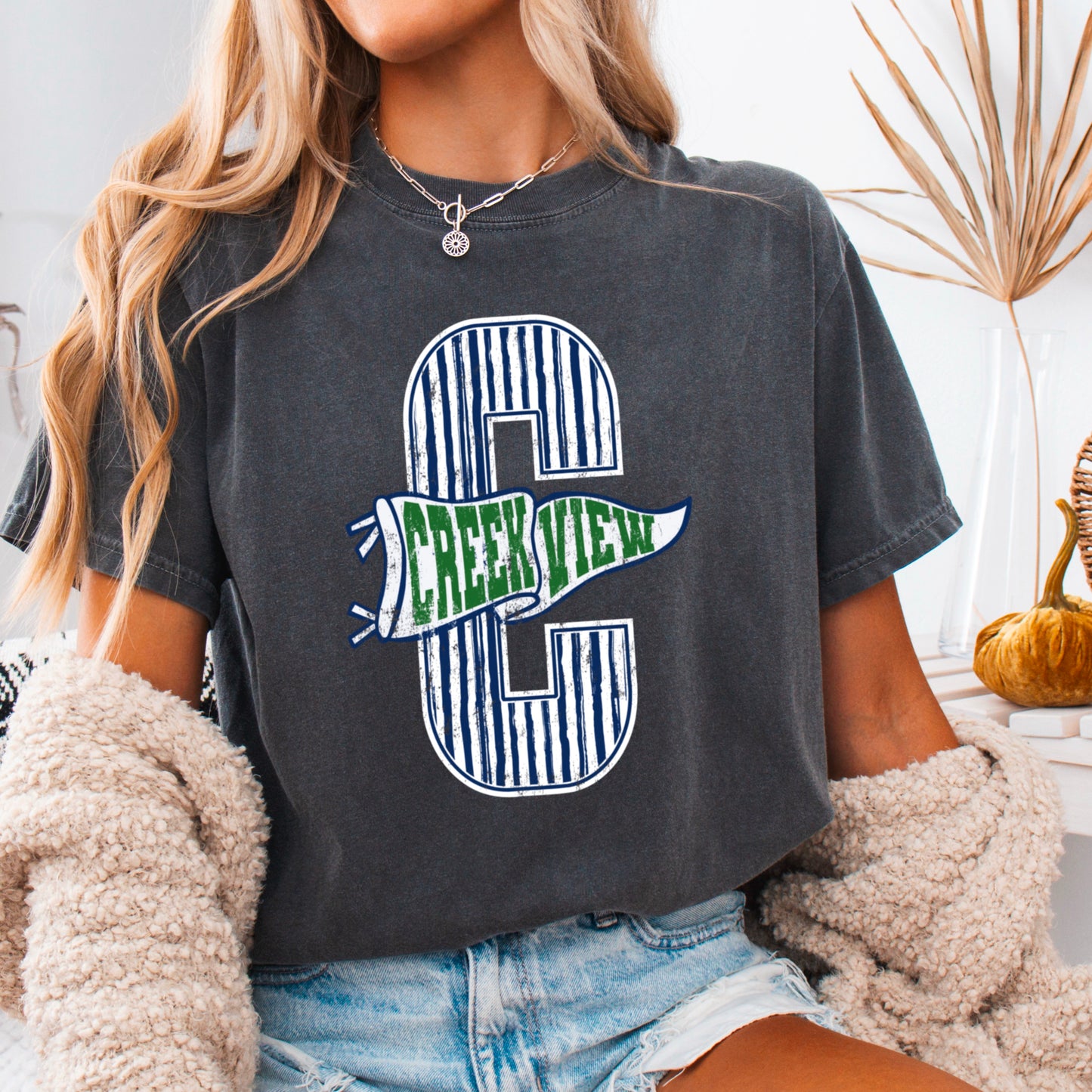 Creekview Grizzlies Comfort Color Graphic Tee