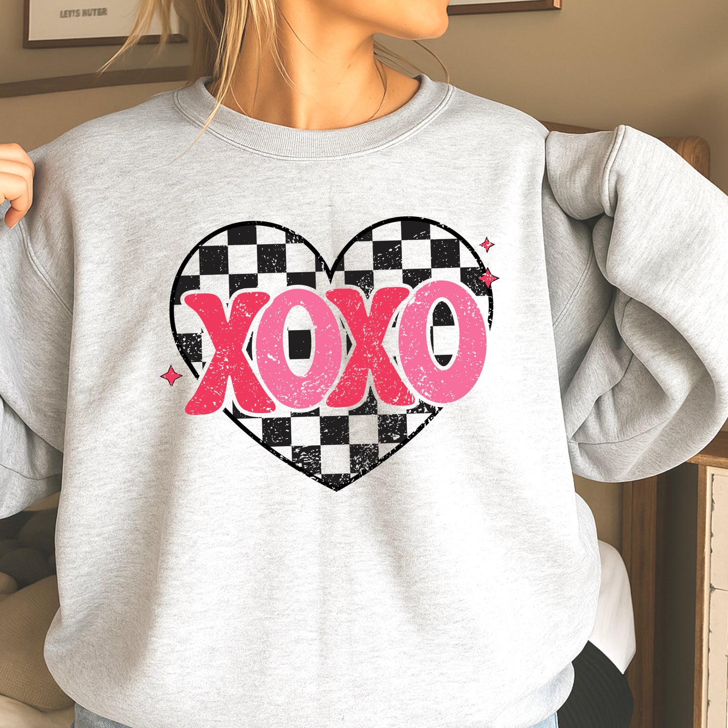 Xoxo  Valentine’s Day Crewneck Sweatshirt