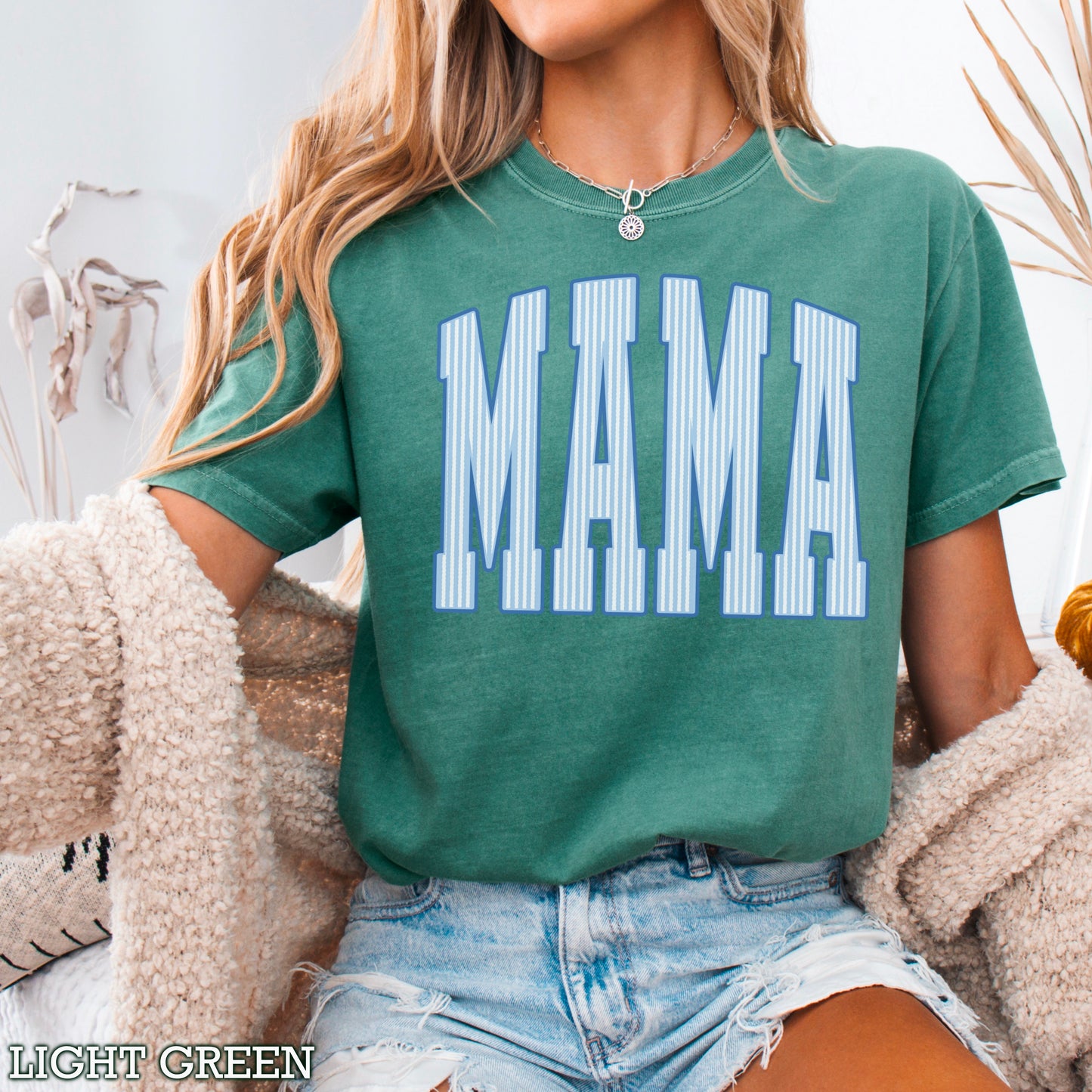 Mama Comfort Color Graphic Tee
