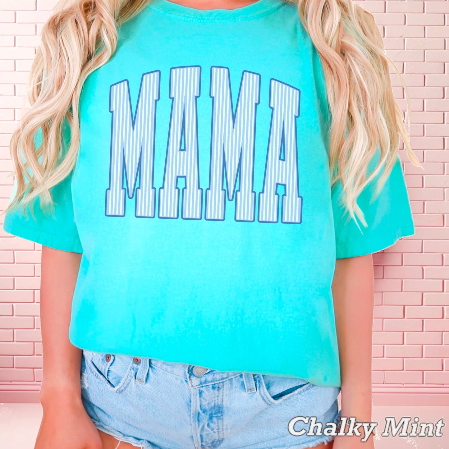 Mama Comfort Color Graphic Tee
