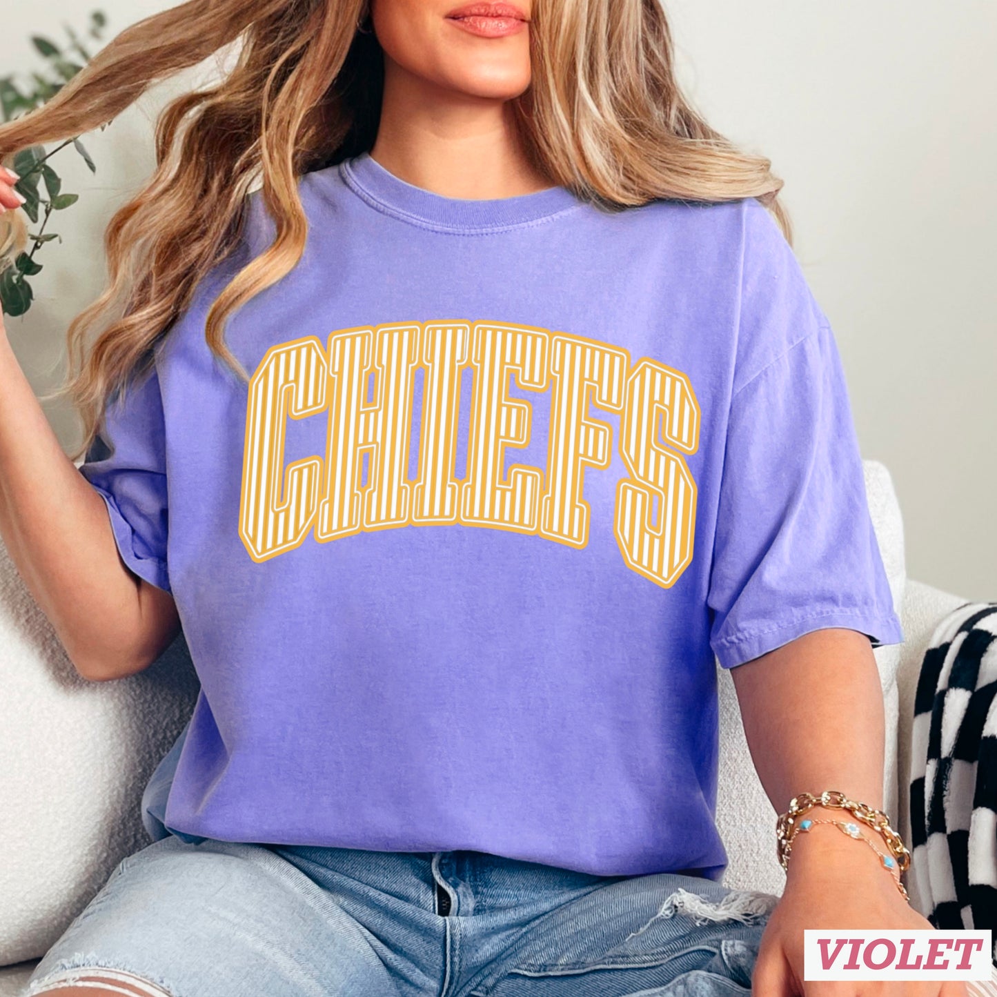 Chiefs Comfort Color Graphic Tee