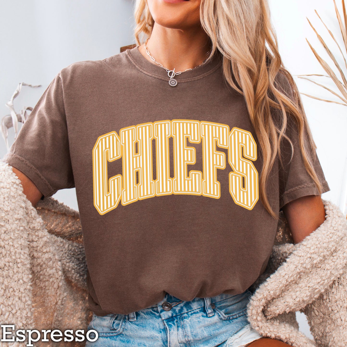 Chiefs Comfort Color Graphic Tee