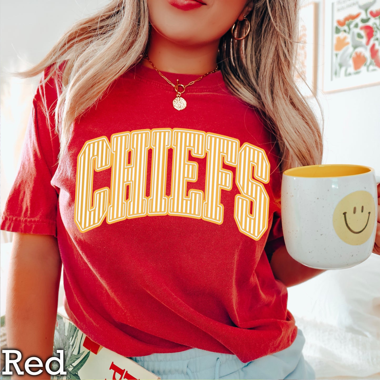 Chiefs Comfort Color Graphic Tee