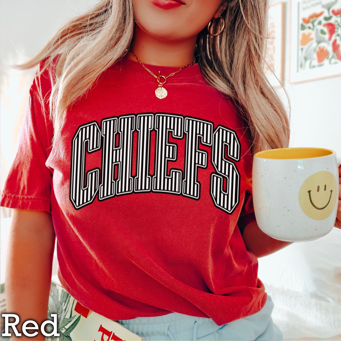 Chiefs Comfort Color Graphic Tee