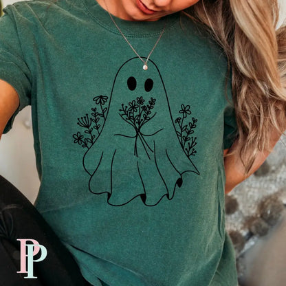 Halloween Comfort Color Graphic Tee Bouquet Ghost