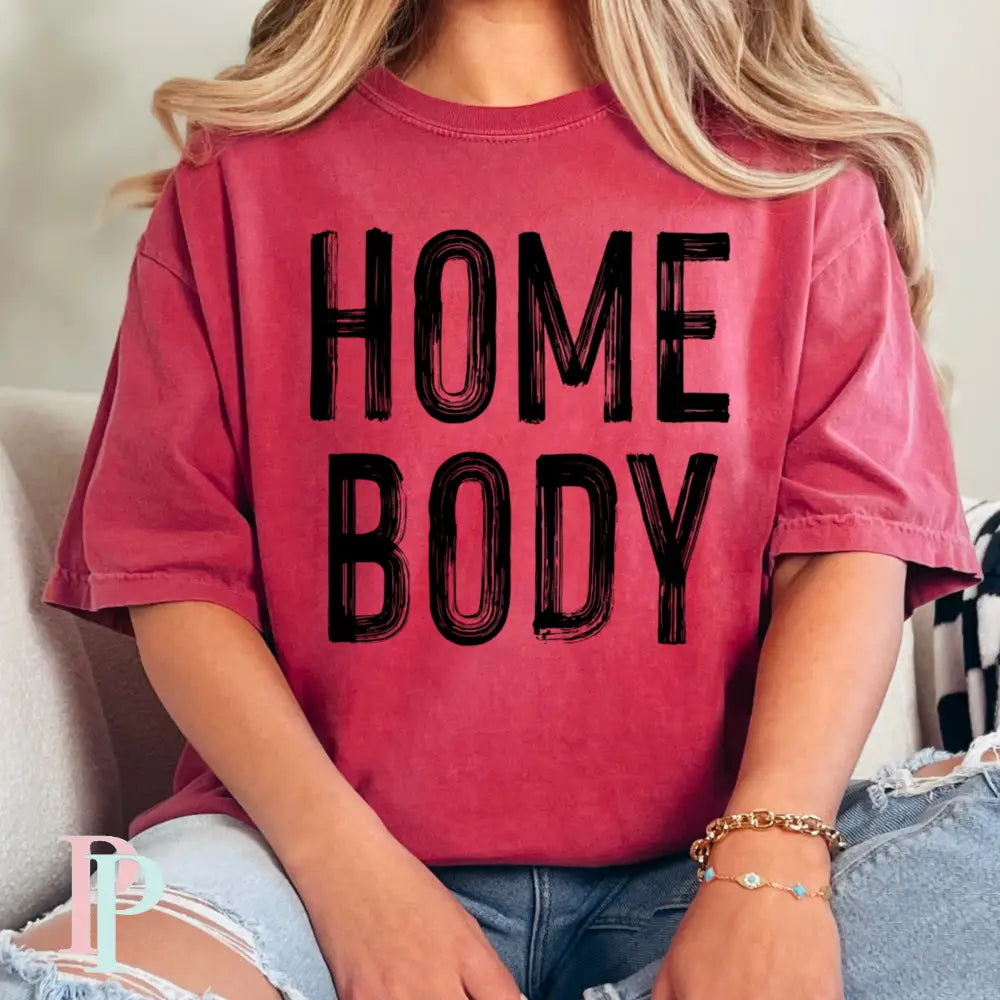 Homebody Comfort Color Graphic Tee CRIMSON / SMALL