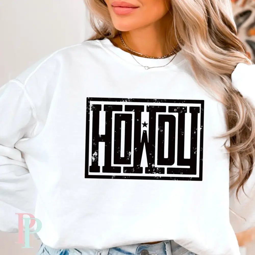 Howdy Crewneck Sweatshirt White / Small